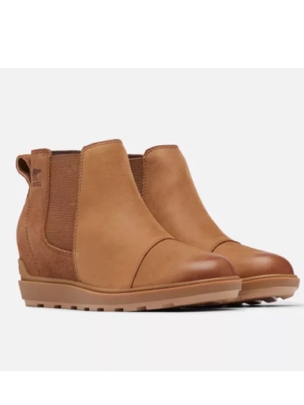 Sorel hidden wedge Chelsea waterproof boots size 8